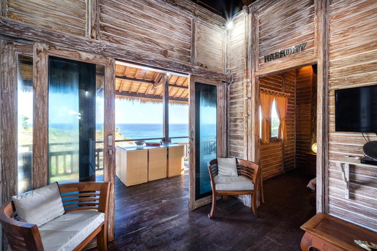 Island Cove Resort レンボンガン島 エクステリア 写真