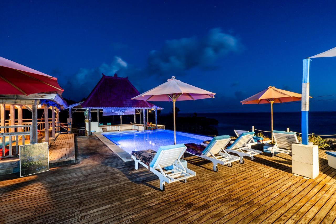 Island Cove Resort レンボンガン島 エクステリア 写真