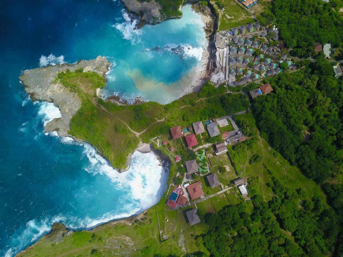 Island Cove Resort レンボンガン島 エクステリア 写真